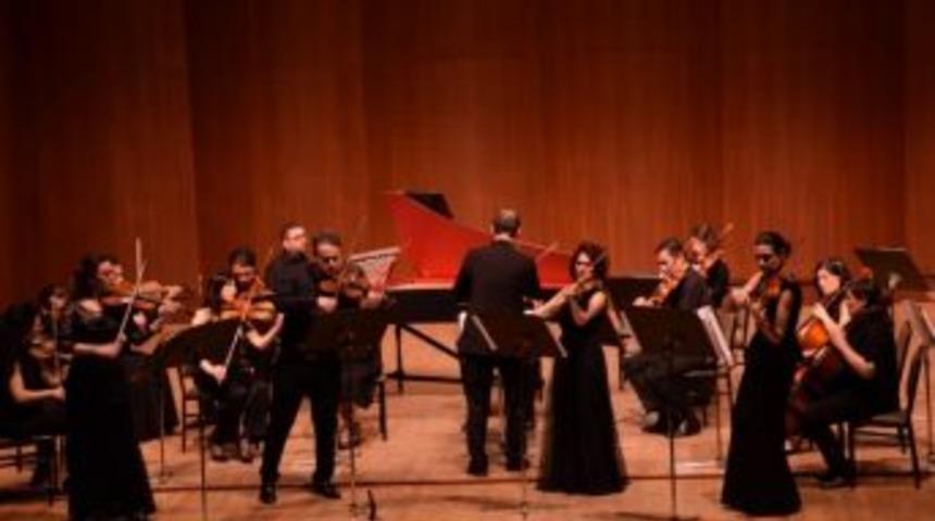 Akm&rsquo;de &ldquo;barok Akşamı&rdquo; B&uuml;y&uuml;ledi