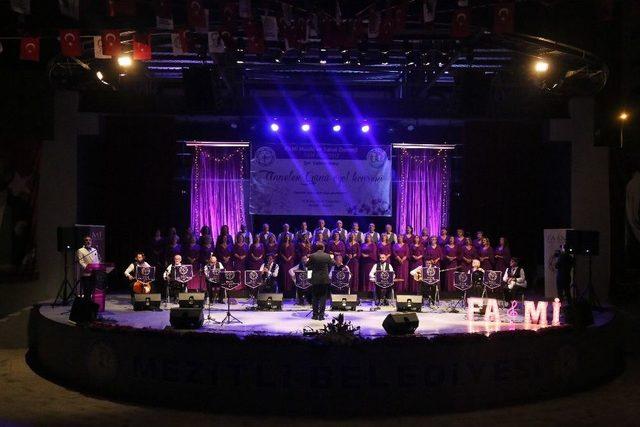 Mezitli’de ’anneler Günü’ne Özel Konser