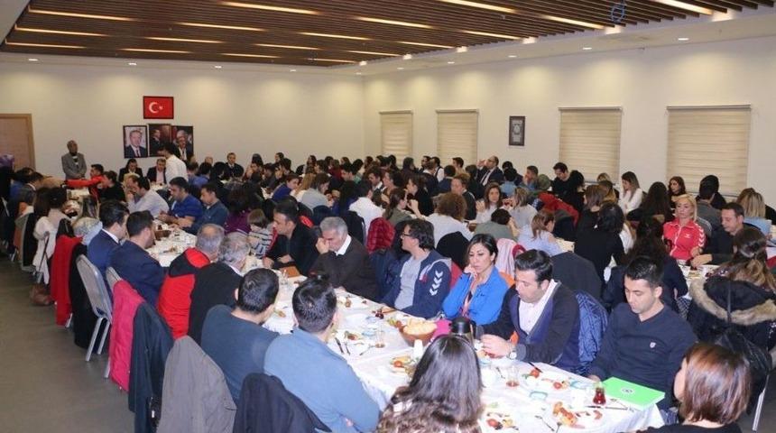 K&uuml;&ccedil;&uuml;k&ccedil;ekmece Okullar Arası &Ouml;d&uuml;ll&uuml; Yarışmalar Başlıyor