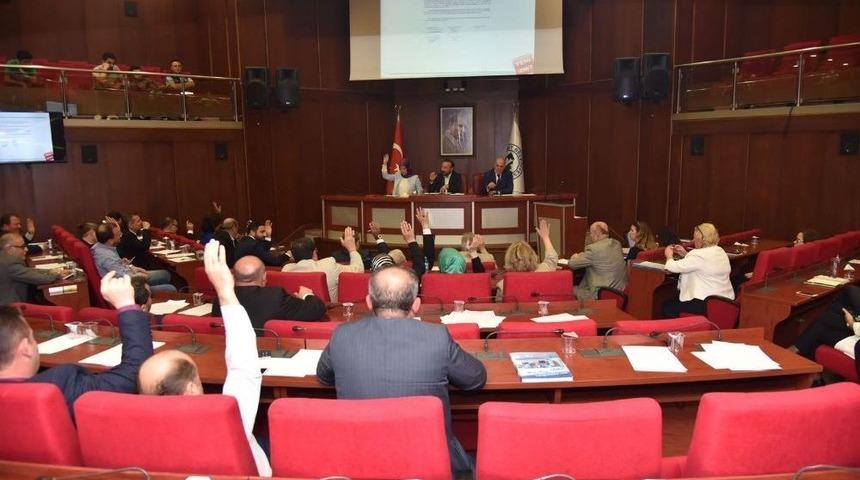 Başkan Doğan: &ldquo;izmit Belediyesi&rsquo;nin 3-4 Yıl İ&ccedil;erisinde Borcu Kalmayacak&rdquo;