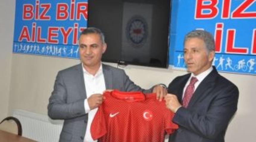 Iğdır Askf Binasının A&ccedil;ılışı Yapıldı