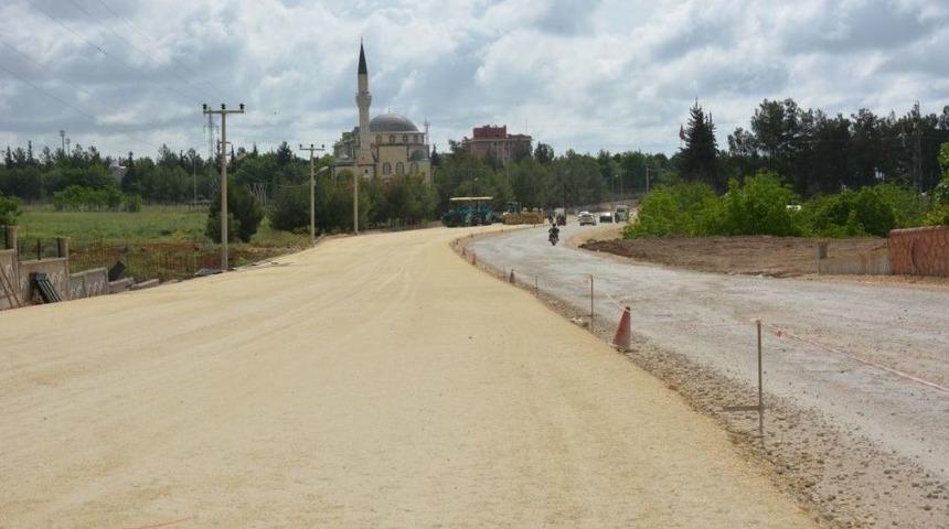 Organize Sanayi B&ouml;lgesi Yolunda Yol Genişletme &Ccedil;alışması Yapılıyor