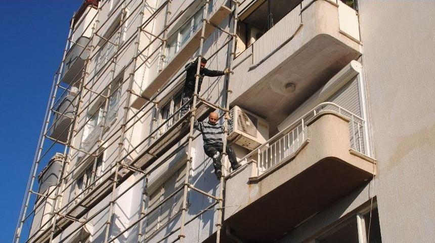 İzleyenler Korktu, Onlar Canlarını Hi&ccedil;e Saydı