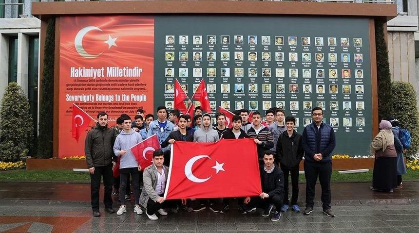 Esenlerli Gen&ccedil;ler 15 Temmuz&rsquo;un İzinde