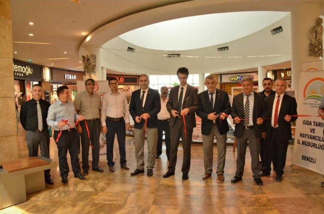 Denizli&rsquo;de 9. Tarım Ve İnsan Fotoğraf Sergisi A&ccedil;ıldı