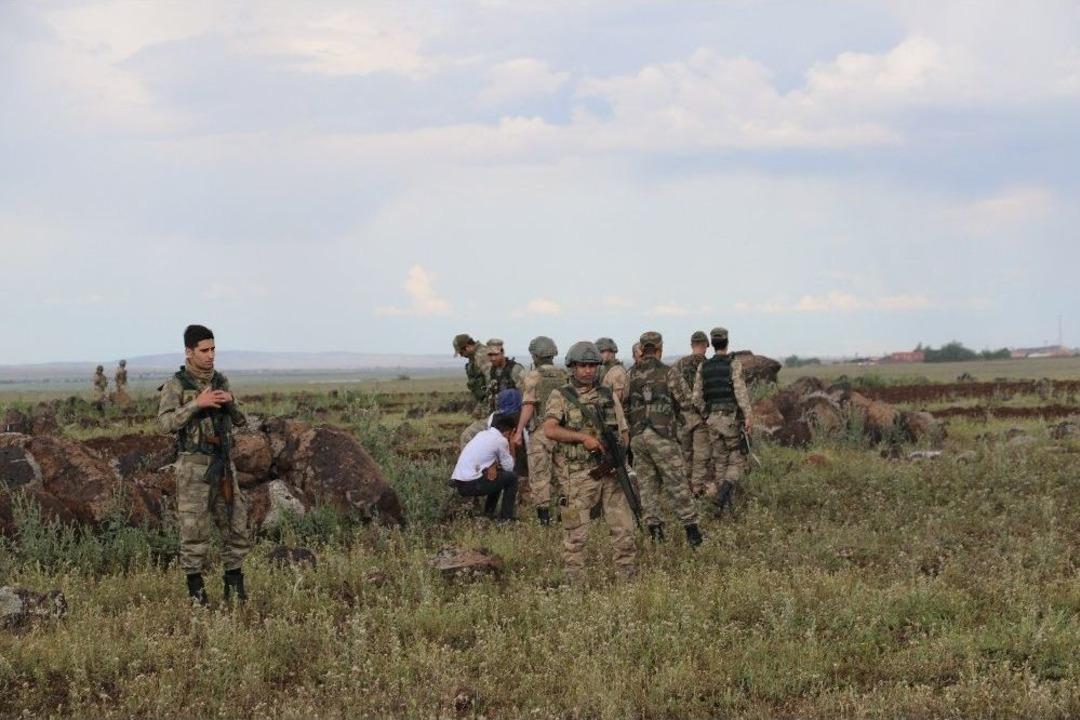 Diyarbakır&rsquo;da Arazi Kavgası: 5 &Ouml;l&uuml;, 1 Yaralı