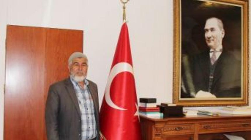 Şehit Dayısı 1 Aylık Emekli Maaşını Mehmet&ccedil;iğe Bağışladı