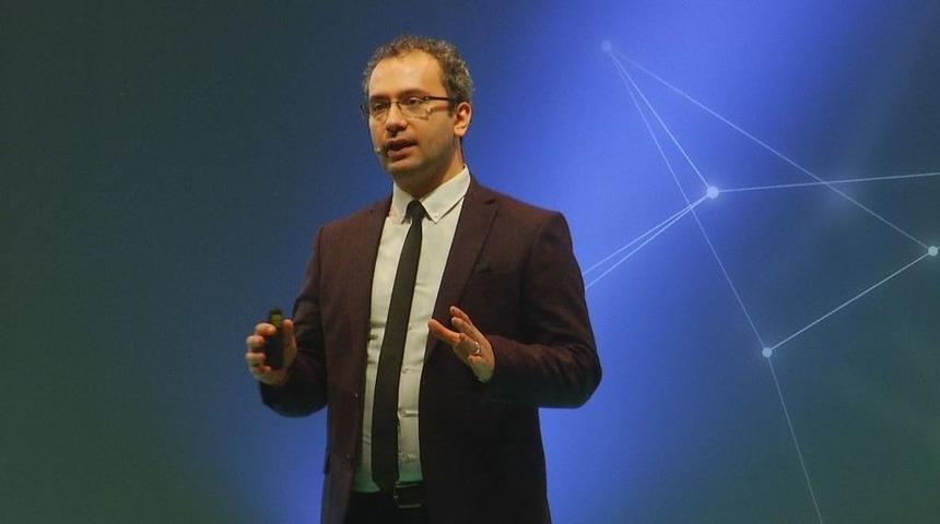 Bilişim Uzmanı Calayır: &ldquo;kodlama Bilmeyen Doktor İş Bulamayacak&rdquo;