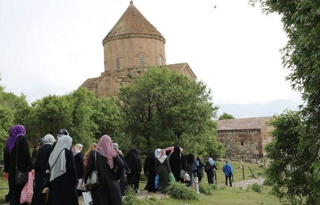 Anneler, “umutlu Eller” Projesiyle Mavi Tura Çıktılar