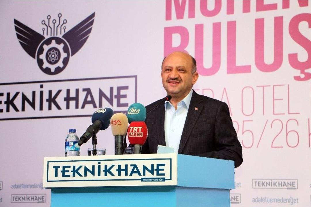 Başbakan Yardımcısı Işık: &ldquo;milli Duruş Kendi &Uuml;r&uuml;n&uuml;m&uuml;z&uuml; D&uuml;nyaya Satana Kadar Devam Etmeli&rdquo;