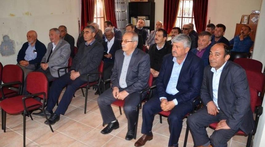 S&ouml;ğ&uuml;t&rsquo;te Muhtarlar Bir Araya Geldi