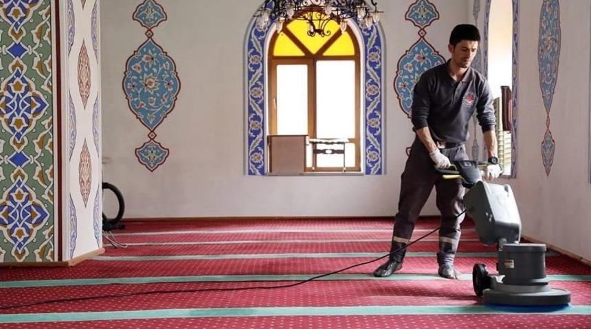 Kağıthane’de Camilerde Ramazan Temizliği Tamamlandı