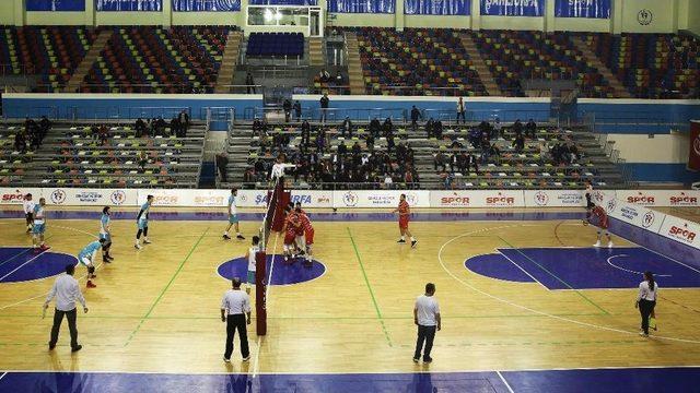 Haliliye Voleybol Takımından 3-1’lik Galibiyet