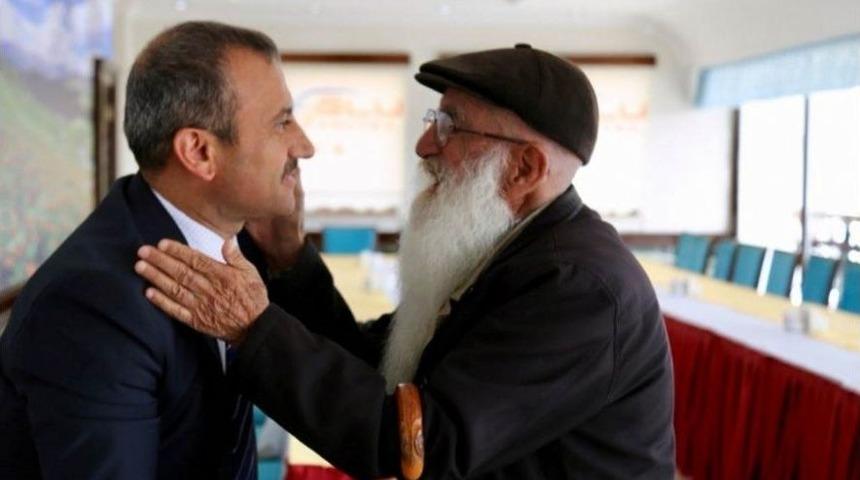 Vali Sonel, Çınarlarla Buluştu