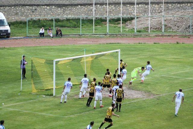 Bayburt Elendi Düzce Finalde