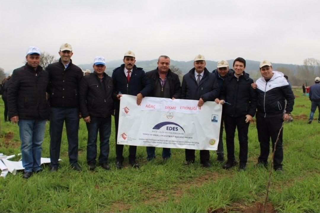 Yenice&rsquo;de &Ouml;ğrenciler Fidan Dikti