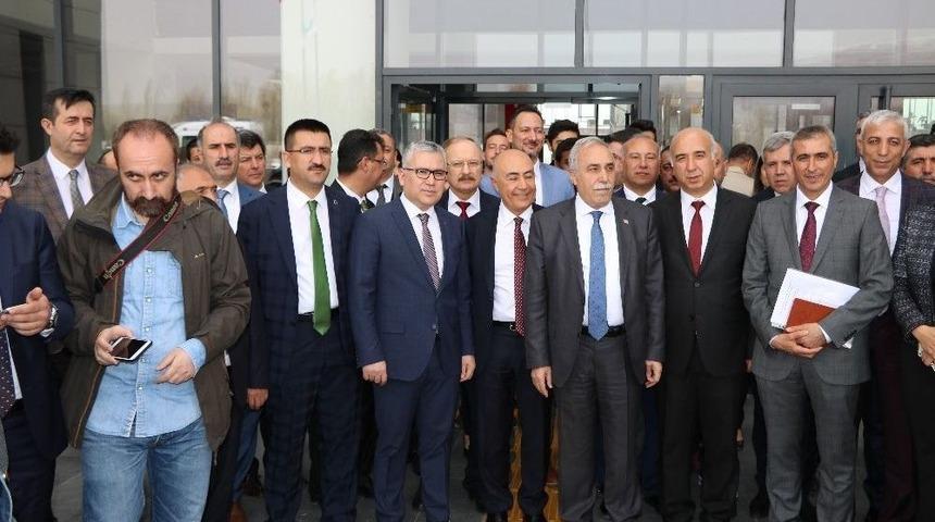 Bakan Fakıbaba: &lsquo;&lsquo;patates Sorunu Bakanlar Kuruluna İleteceğim&rsquo;&rsquo;