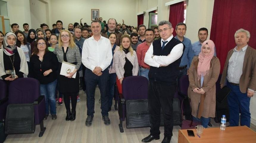 D&uuml;zce &Uuml;niversitesi&rsquo;nde Ulusal Su G&uuml;venliğine Vurgu Yapıldı