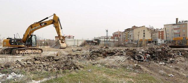 Büyükşehir 50.yıl Caddesi’ni Şükrüpaşa’ya 30 Metrelik Yol İle Bağlayacak