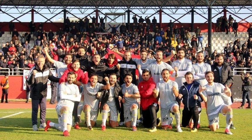 Tff 2. Lig: Kastamonuspor 1966: 5 - Amed Sportif: 0