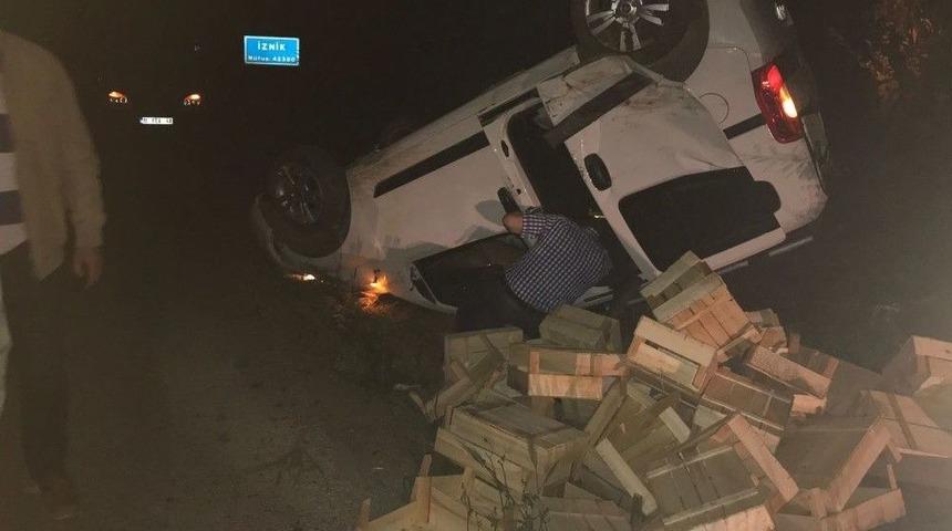 Sandık Y&uuml;kl&uuml; Ara&ccedil; Takla Attı