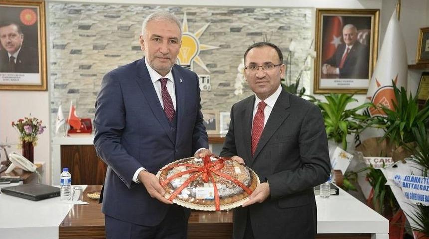 Başbakan Yardımcısı Bozdağ&rsquo;dan Chp&rsquo;ye Eleştiri