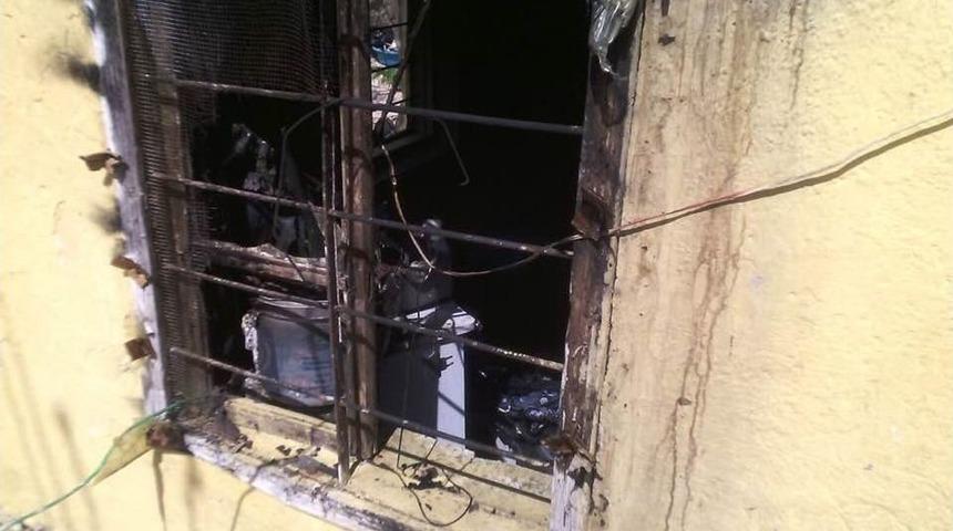 Nurdağı&rsquo;nda Televizyon Evi Yaktı