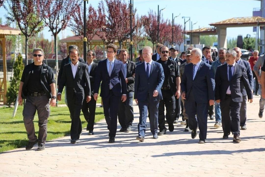 Sivas&rsquo;ta Hedef 100 Milyon Fidan