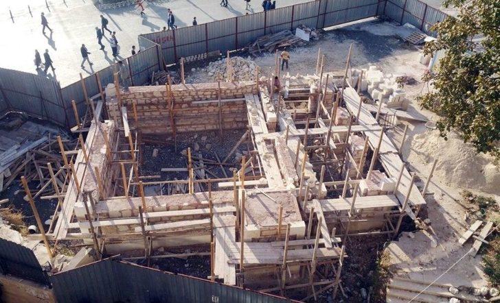 Fatih’in Kayıp Camileri Aslına Uygun Olarak Yeniden İnşa Ediliyor G2