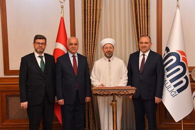 Diyanet İşleri Başkanı Erbaş Malatya Valiliğini Ziyaret Etti