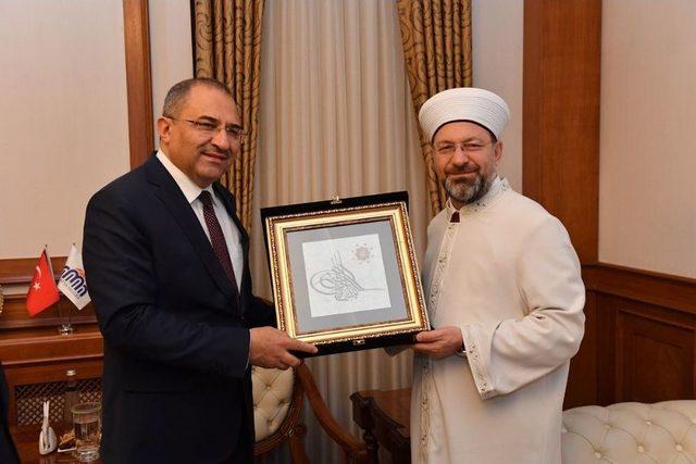 Diyanet İşleri Başkanı Erbaş Malatya Valiliğini Ziyaret Etti