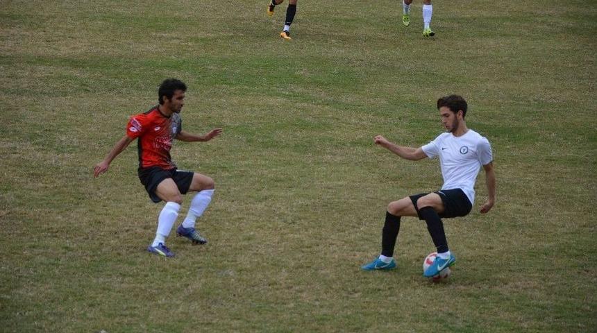 Tff Bal Ligi: Ortaca Belediyespor: - &Ccedil;al Belediyespor: 2
