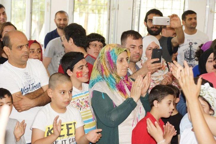 Engelleri Kaldırdılar, Gönüllerince Eğlendiler G3