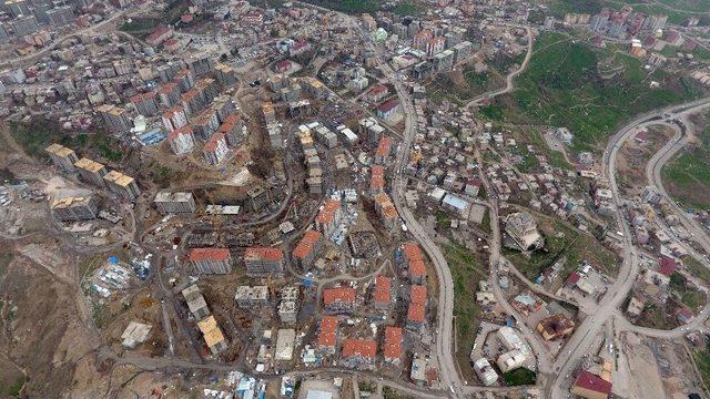 Terör Yıktı Devlet Yaptı