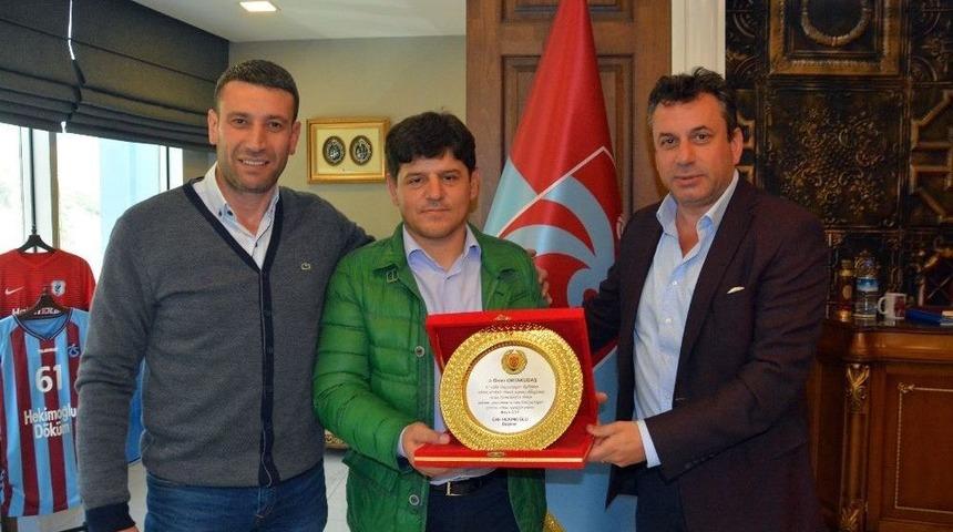 Hekimoğlu, &Ouml;mer Ortakudaş&rsquo;ı Unutmadı