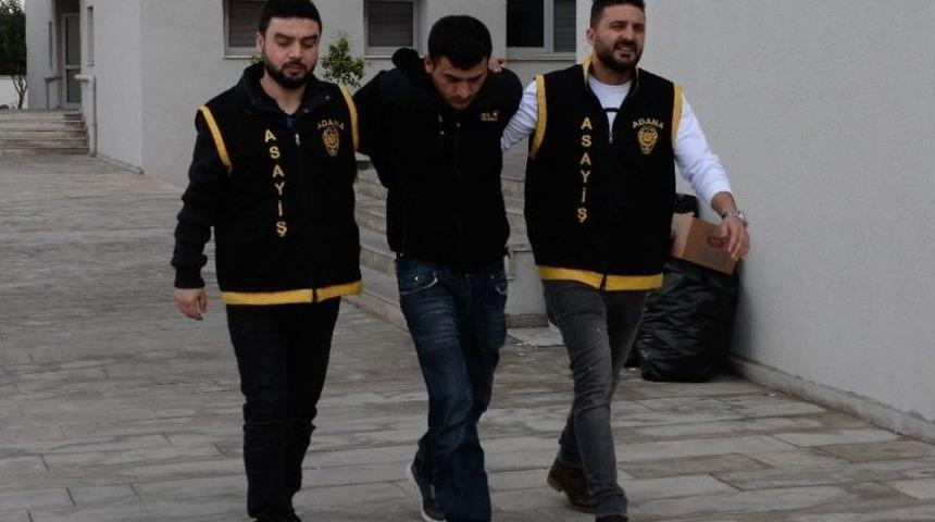 Hırsız Dolmuşta G&ouml;r&uuml;nt&uuml;lendi Evinde Yakalandı