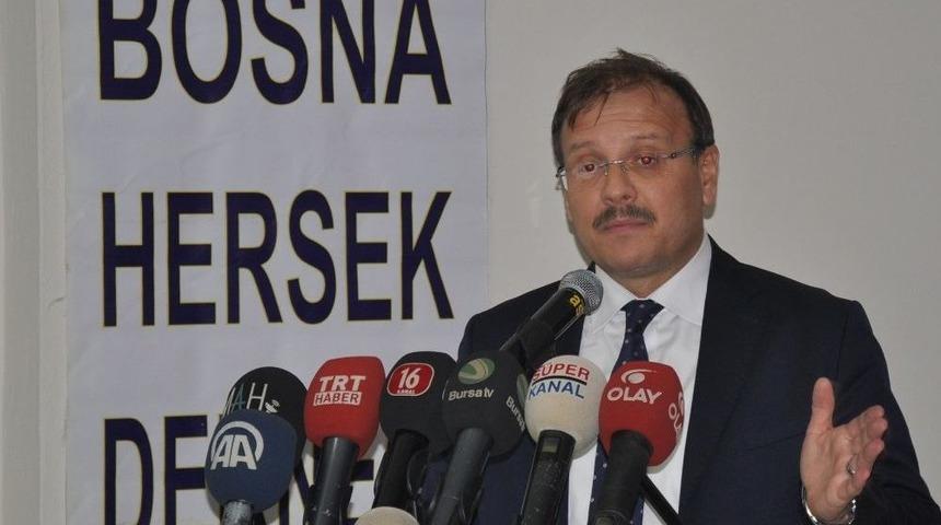 &Ccedil;avuşoğlu: &ldquo;sırp Katile Verilen Ceza Bizlerin Y&uuml;reğini Soğutacak Bir Karar&rdquo;