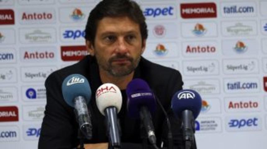 Leonardo: &ldquo;futbol Adına Her Şeyi Yaptık Ama Olmadı&rdquo;