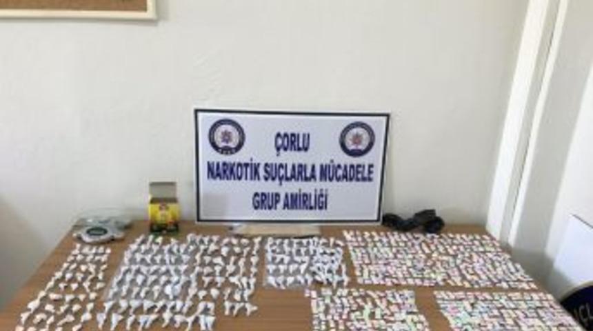&Ccedil;orlu&rsquo;da Yarım Kilo Eroin Ele Ge&ccedil;irildi