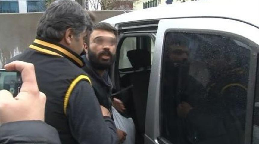 Arkadaşının Y&uuml;z&uuml;n&uuml; D&ouml;ner Bı&ccedil;ağı İle Yaralayan Sanığa 12 Yıl Hapis Cezası