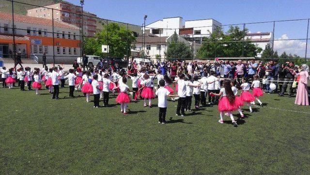 Gercüş’te Miniklerden ‘okuma Bayramı’ Etkinliği