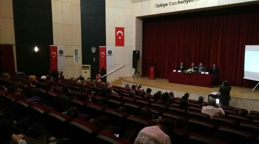 &Ouml;demiş&rsquo;te &Ccedil;aka Bey Ve Fetihleri Paneli D&uuml;zenlendi