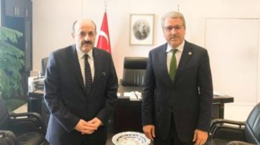 Y&ouml;k Başkanından Ege &Uuml;niversitesine Tam Destek