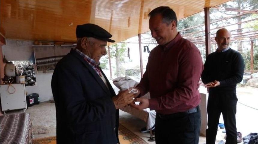 Dr. Acı: "yaşlılık İkinci &Ccedil;ocukluk &Ccedil;ağıdır"