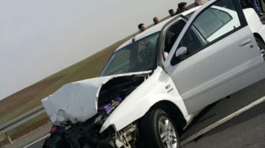 Ağrı&rsquo;da Trafik Kazası: 3 Yaralı