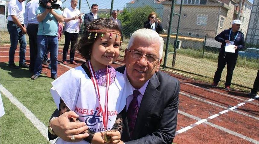 Ergene&rsquo;de Engelsiz Atletizm Yarışması Yapıldı