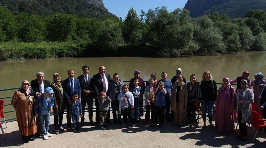 &Ouml;zel Eğitim &Ouml;ğrencileri Kahvaltıda Buluştu