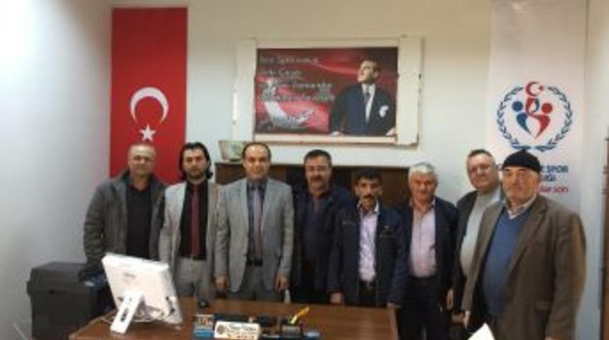 Hisarcık K&ouml;ylerinden Mehmet&ccedil;iğe Bağış