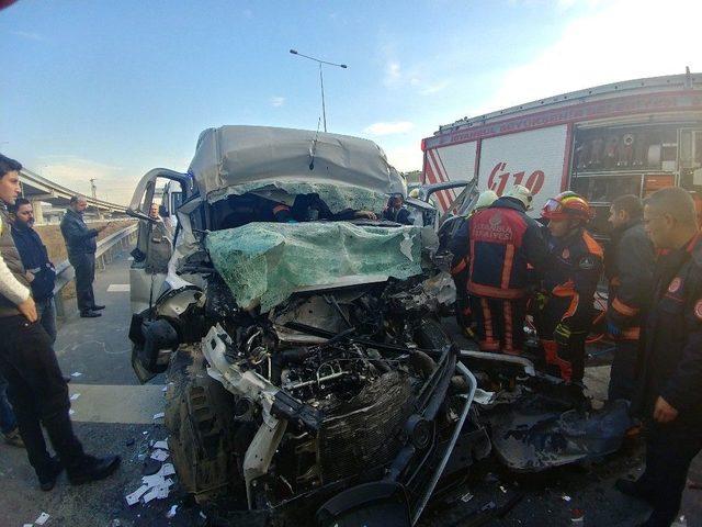 Basın Ekspres Yolunda Feci Kaza 1