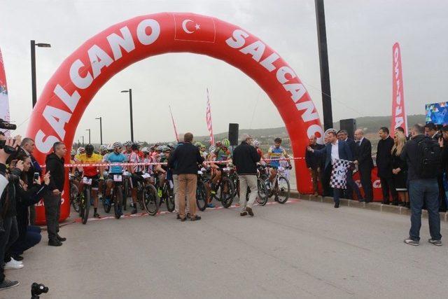 Başbakan Yardımcısı Şimşek, Gaziantep Uluslararası Dağ Bisiklet Kupası Startını Verdi